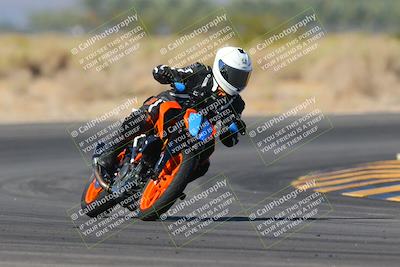 media/Nov-06-2023-Moto Forza (Mon) [[ce023d0744]]/4-Beginner Group/Session 3 (Turn 16)/